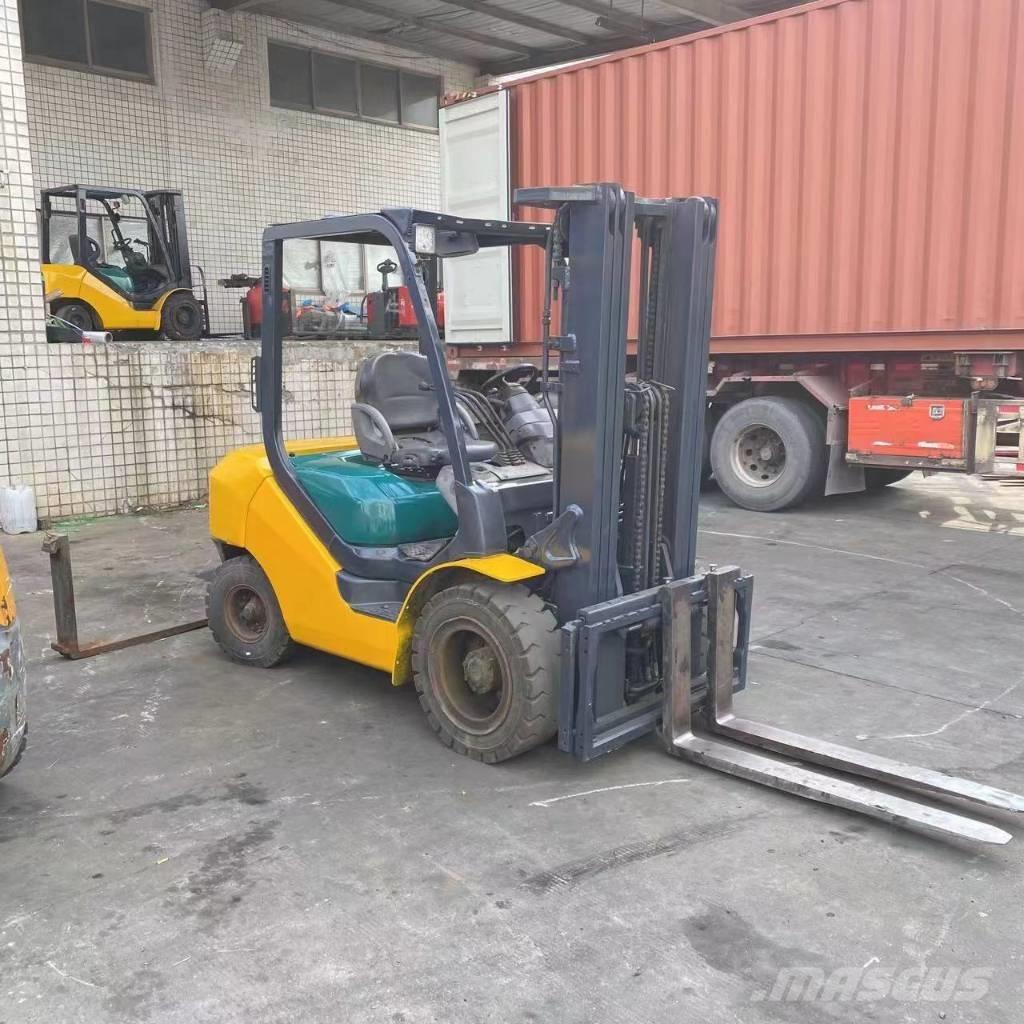 Komatsu FD 50-6 Dieseltrukit