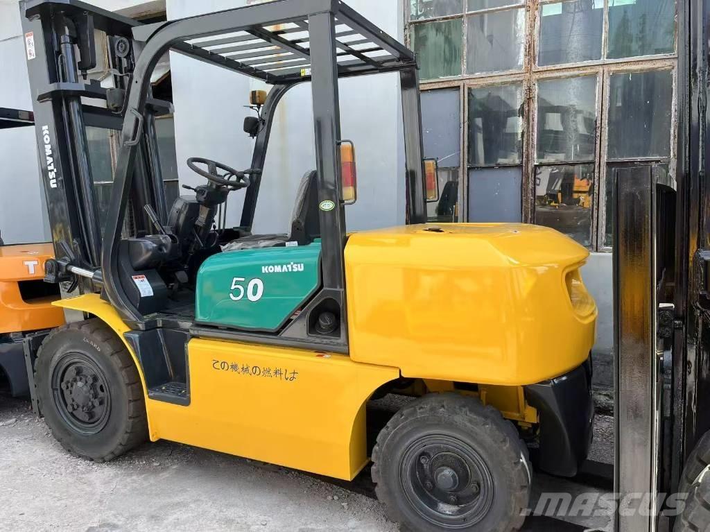Komatsu FD 50-6 Dieseltrukit