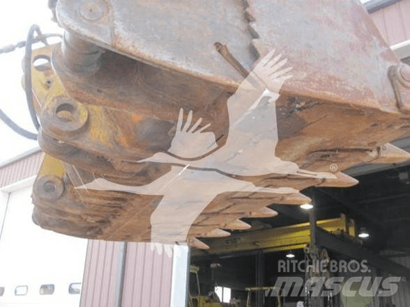 CAT 216-9529 Kauhat
