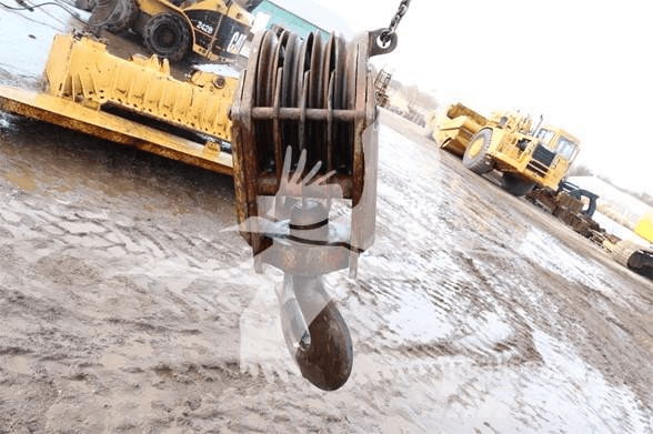 CAT 2876902 Puskulevyt