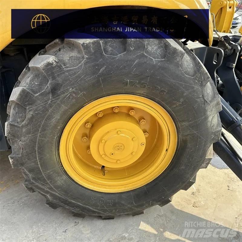 JCB 3 CX Pyöräkuormaajat