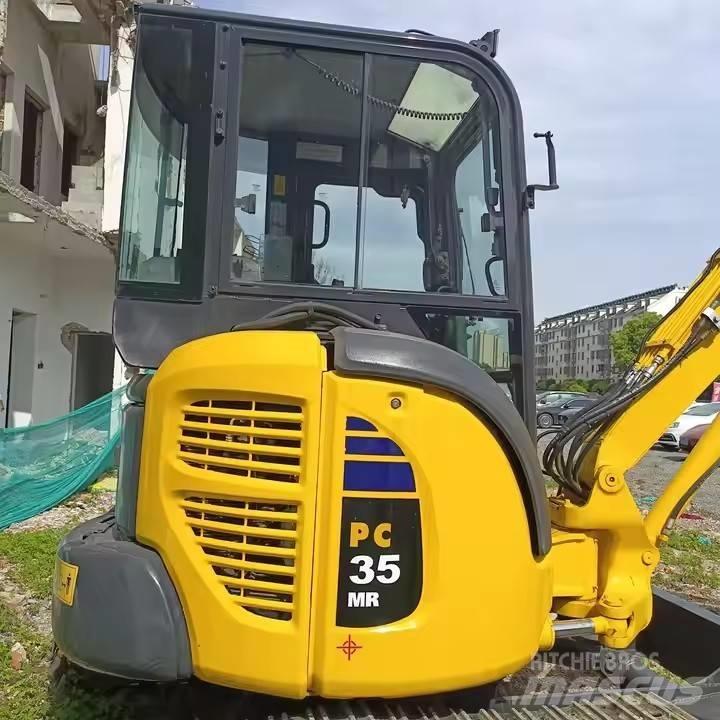 Komatsu PC35MR Telakaivukoneet