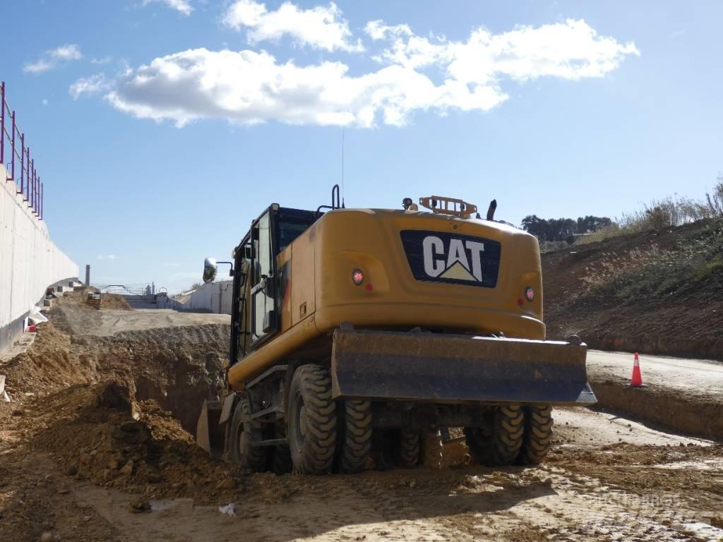 CAT M 318 F Pyöräkaivukoneet