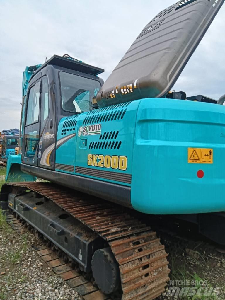 Kobelco SK 200 Midikaivukoneet 7t - 12t