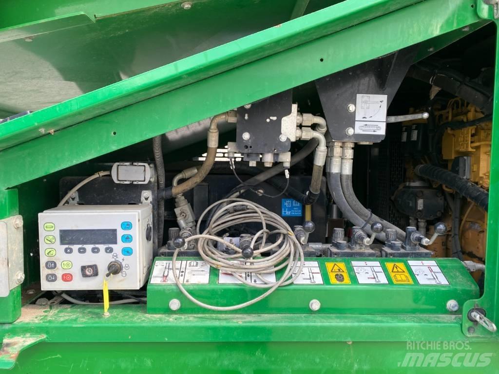 McCloskey R105 Seulat