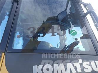 Komatsu WA270-7 Pyöräkuormaajat