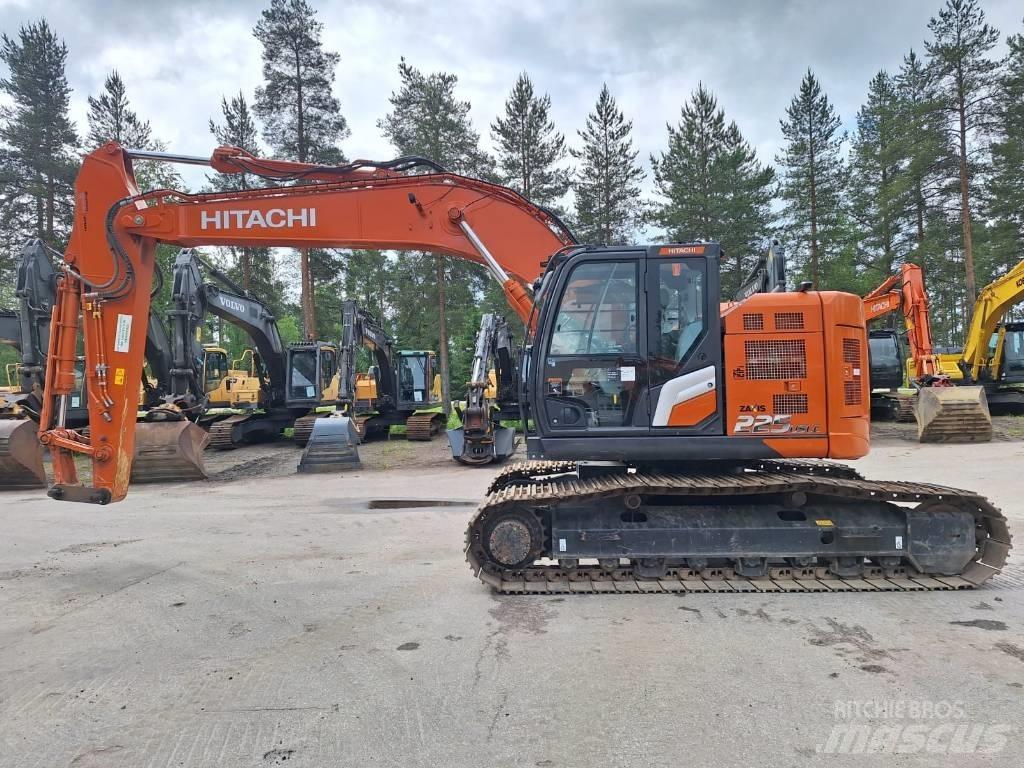 Hitachi ZX225USLC-7 Telakaivukoneet