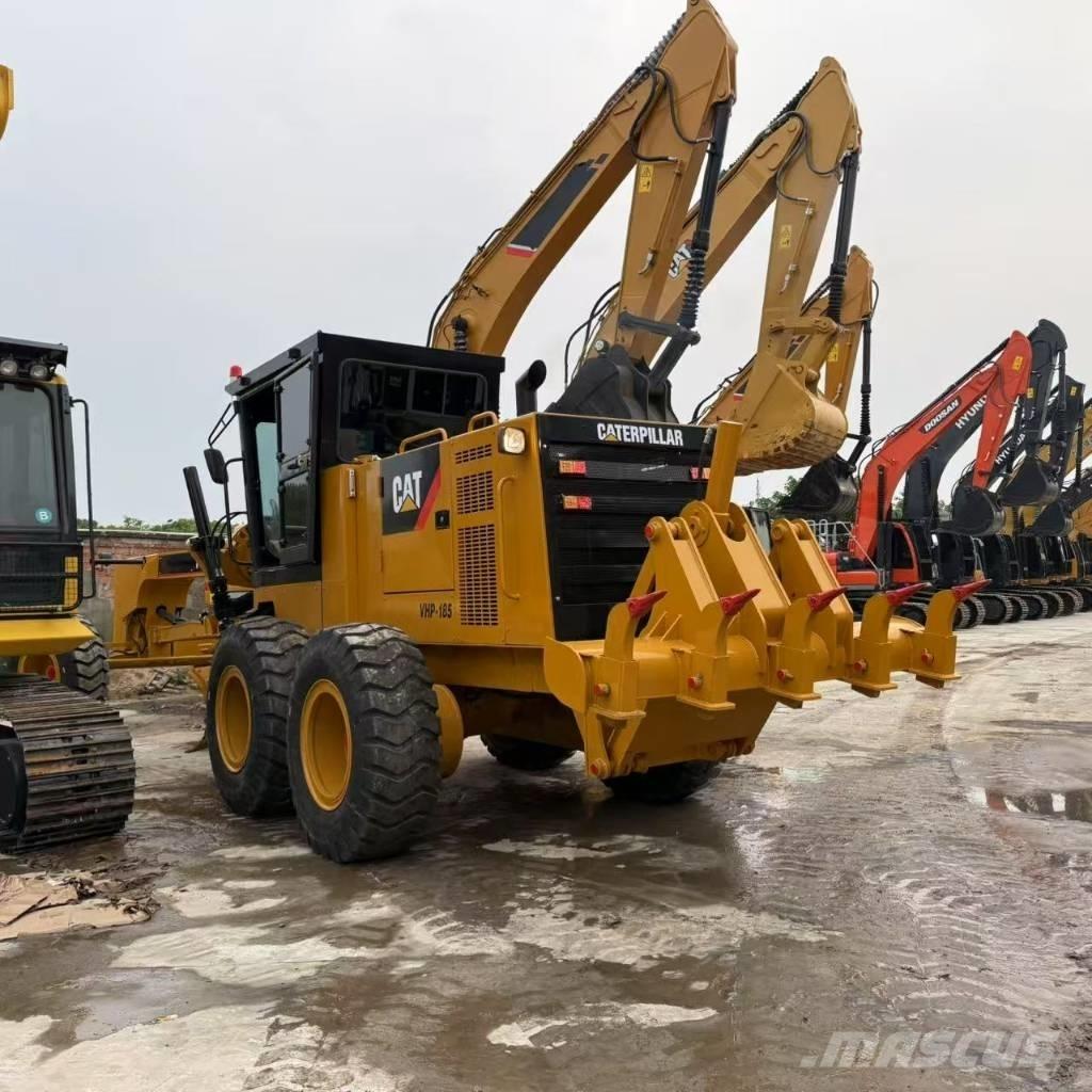 CAT 140K Tiehöylät