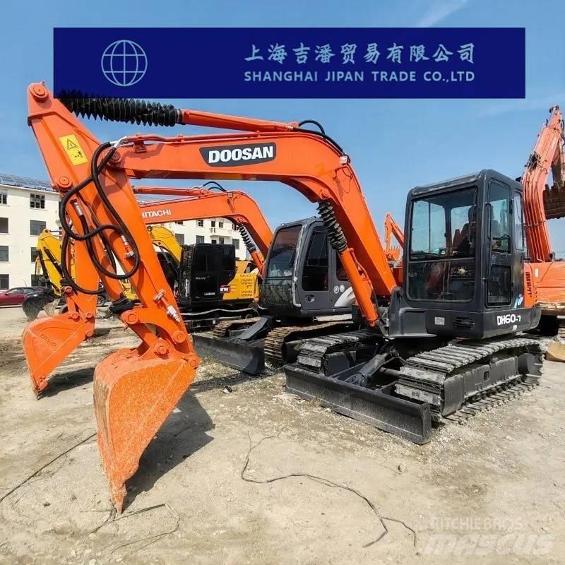 Doosan DH 60-7 Minikaivukoneet < 7t