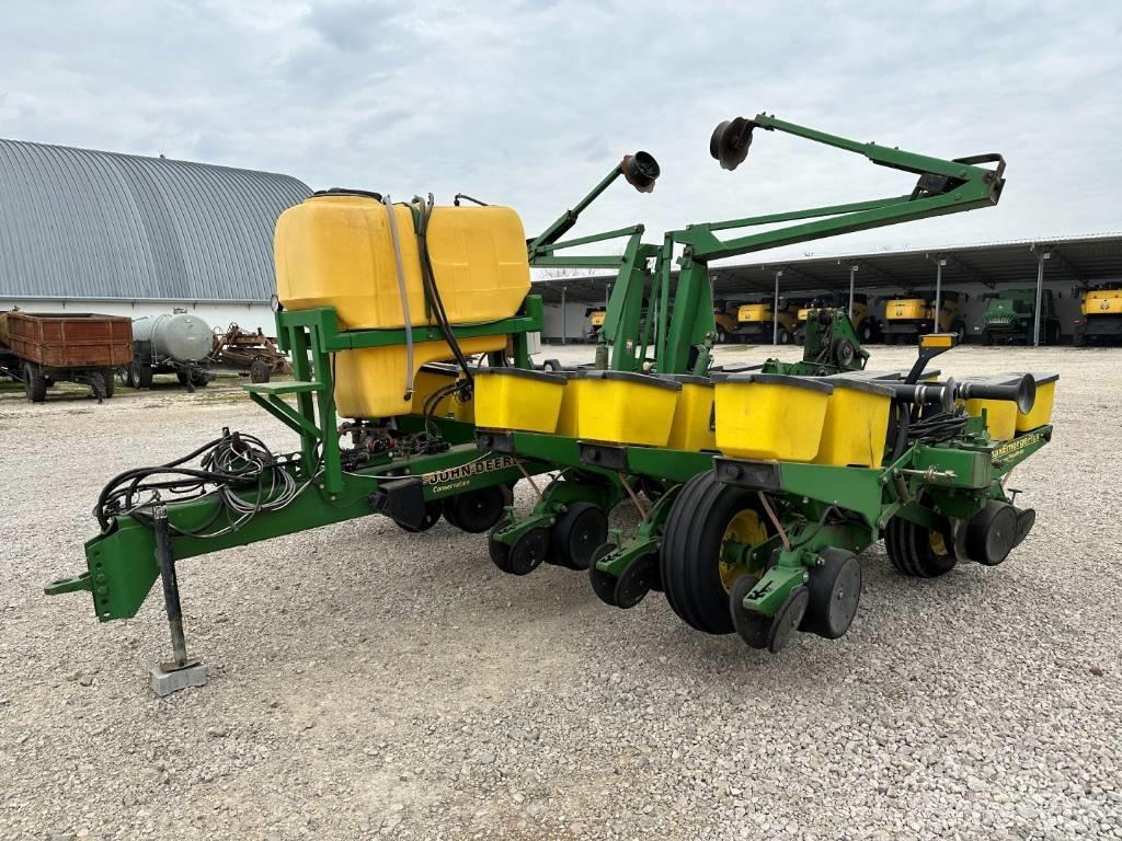 John Deere 1760 Istutuskoneet