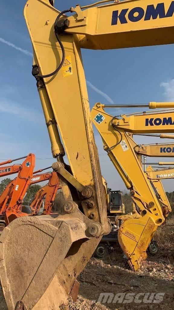 Komatsu PC 220-8 Telakaivukoneet