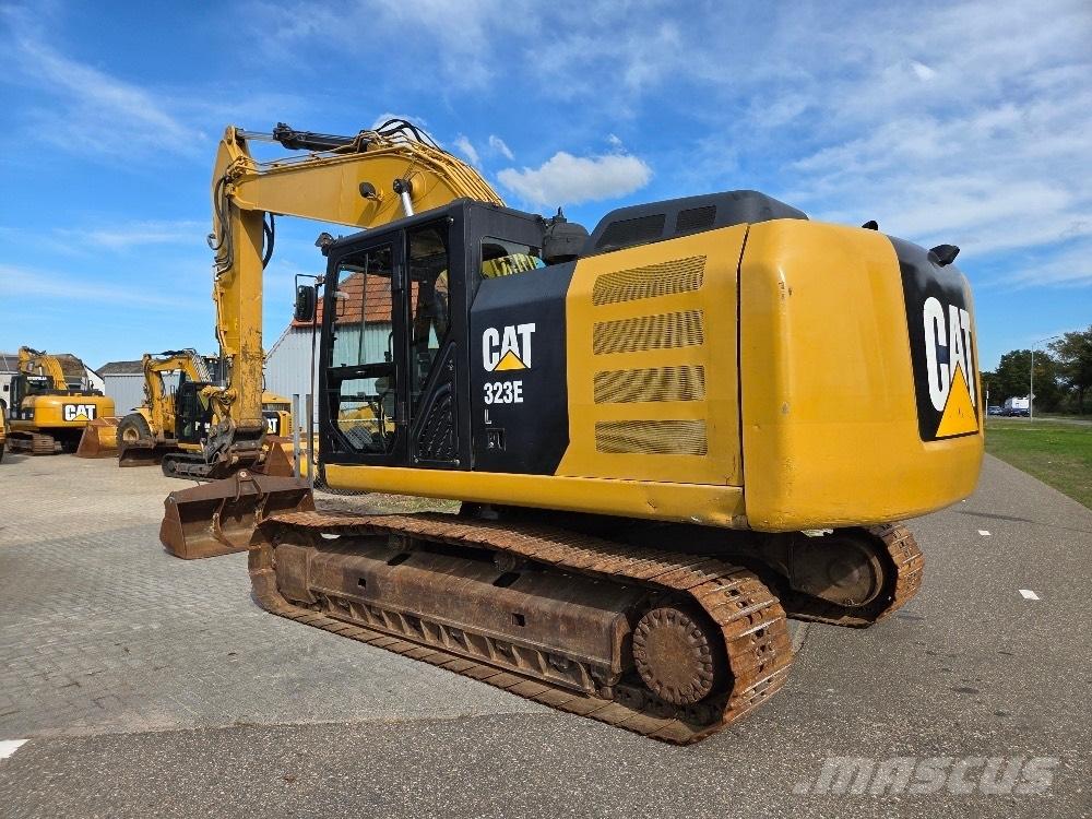 CAT 323EL Telakaivukoneet