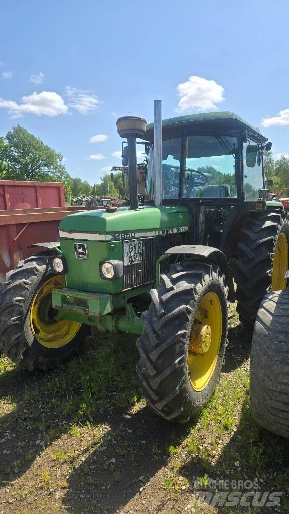 John Deere 2850 Traktorit