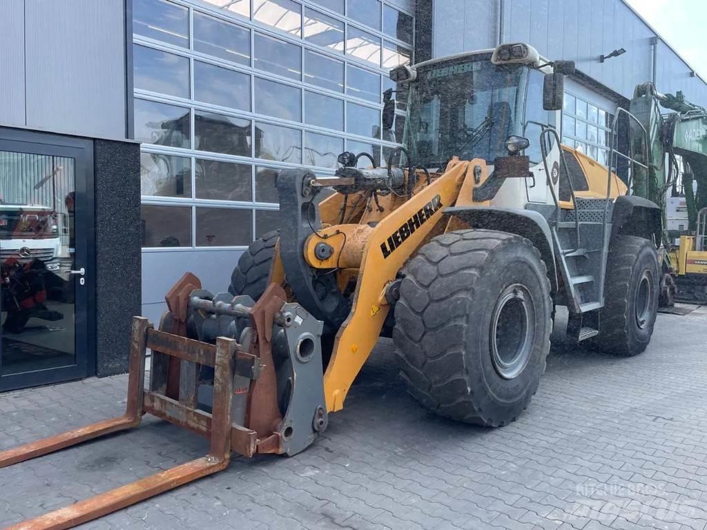 Liebherr L566 Pyöräkuormaajat