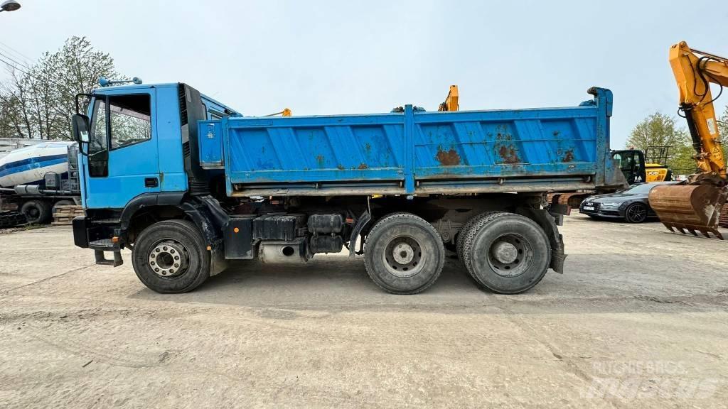 Iveco Magirus 260 Sora- ja kippiautot
