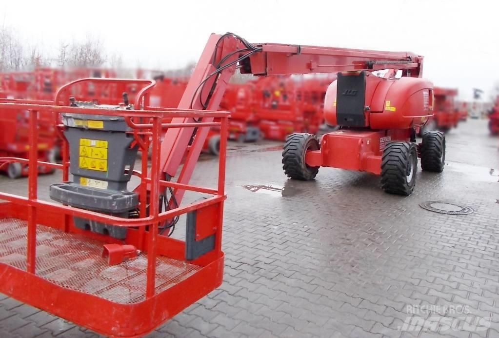JLG 800 AJ Kuukulkijat