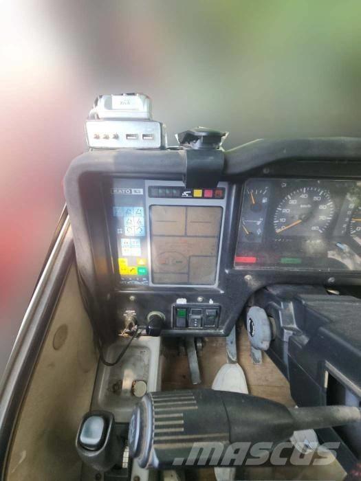 Kato MR 100 RT-nosturit