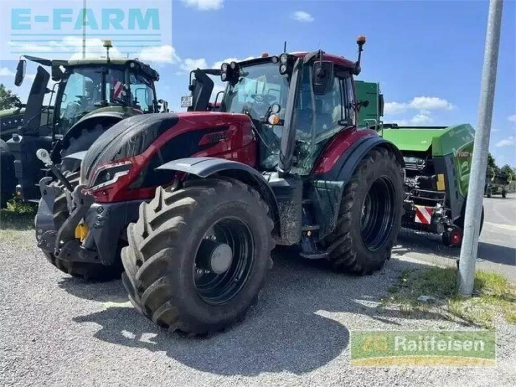 Valtra t 235 Traktorit
