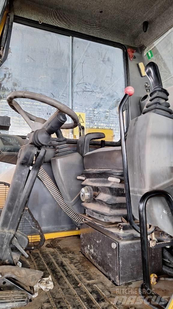 Komatsu PW 110 Pyöräkaivukoneet