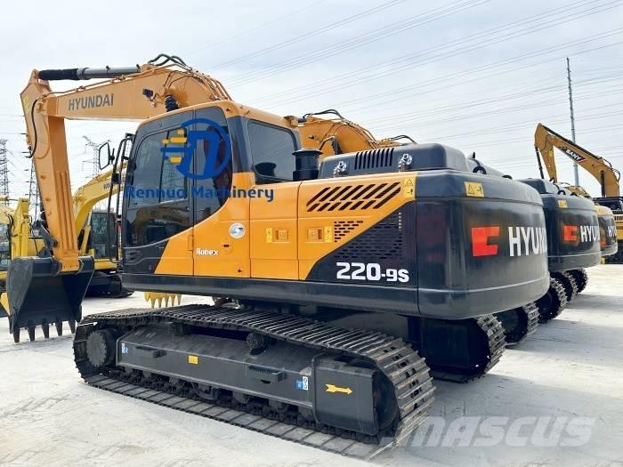 Hyundai R220LC-9S Telakaivukoneet