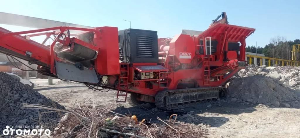Sandvik QJ 330 Mobiilimurskaimet