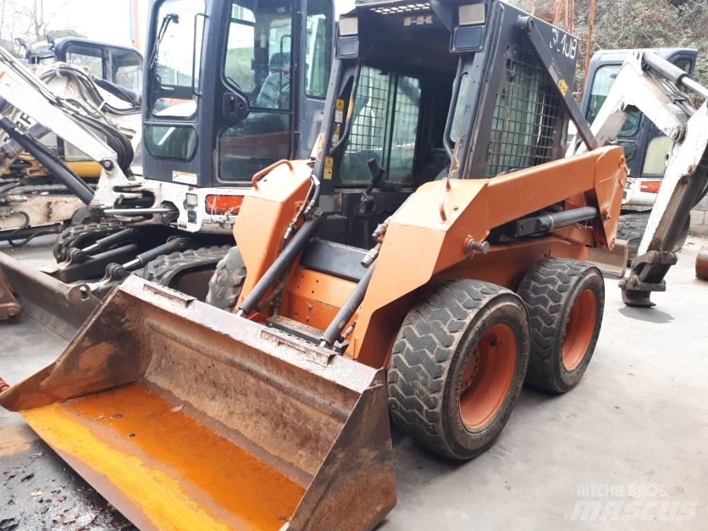 Fiat-Kobelco SL 40 Liukuohjatut kuormaajat