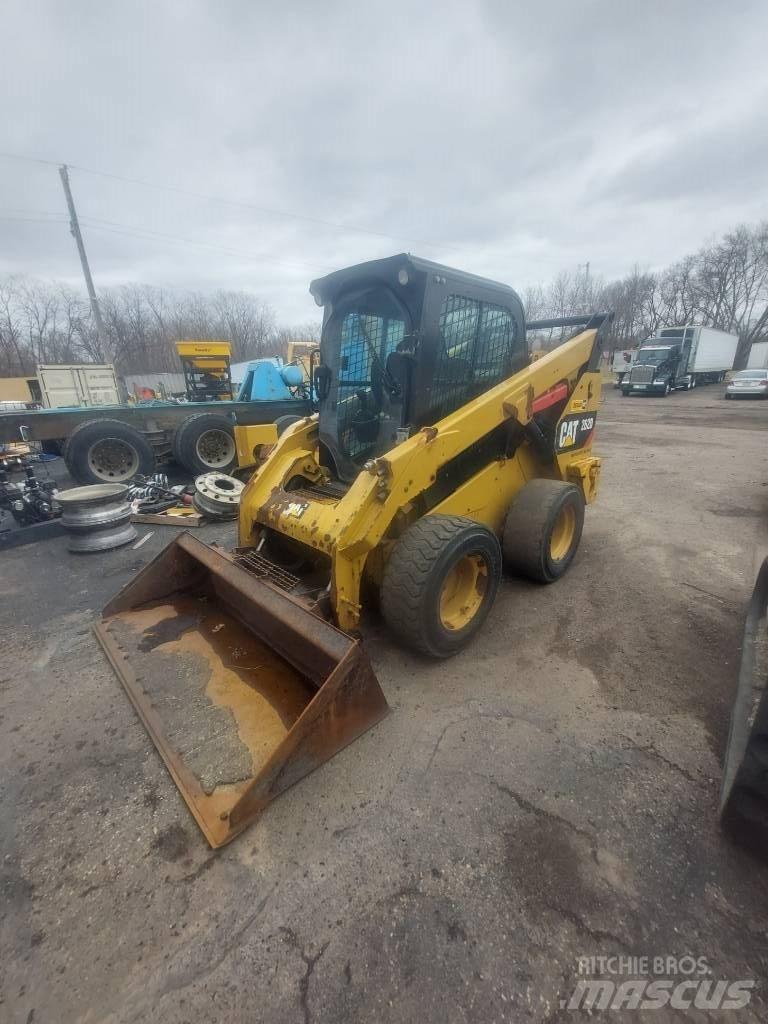 CAT 262D Liukuohjatut kuormaajat