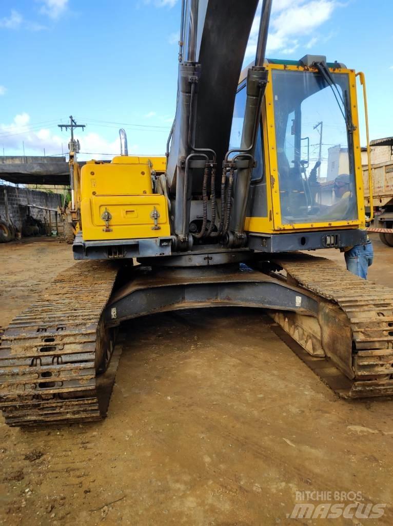 Volvo EC 210 B Telakaivukoneet