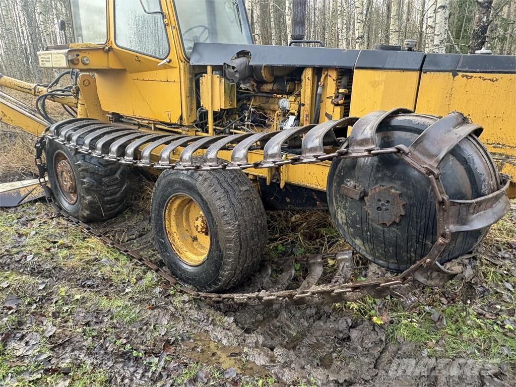 Lännen S10/2000 Kaivurikuormaajat