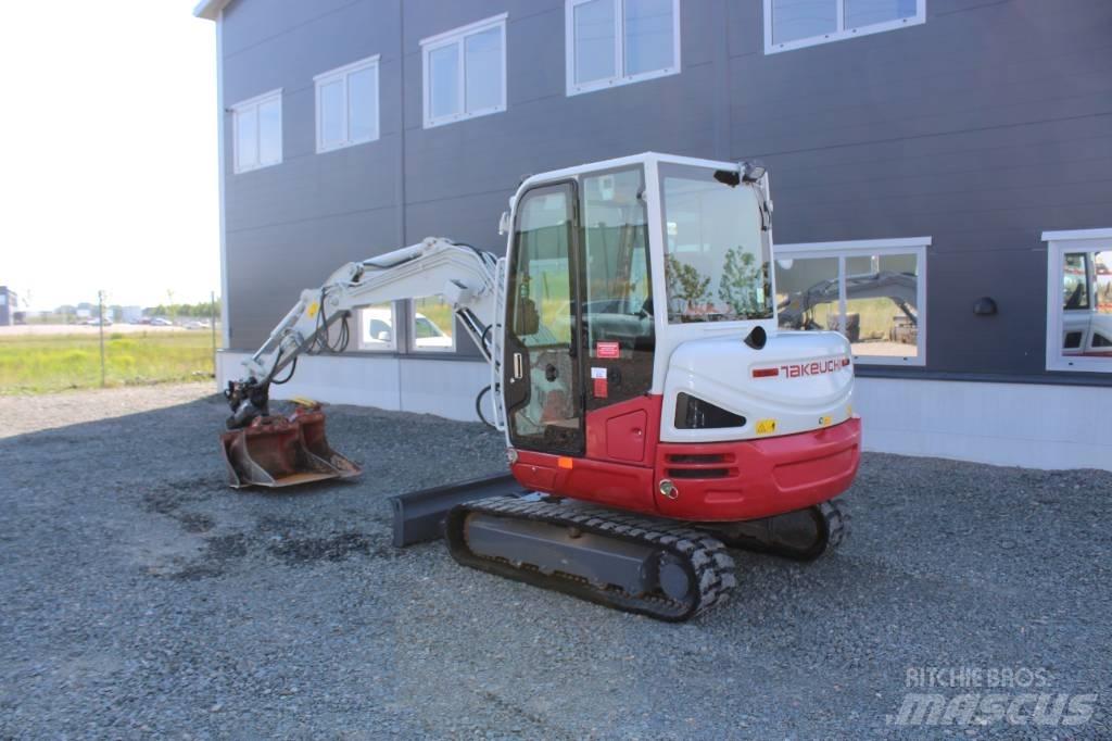 Takeuchi TB 240 Minikaivukoneet < 7t