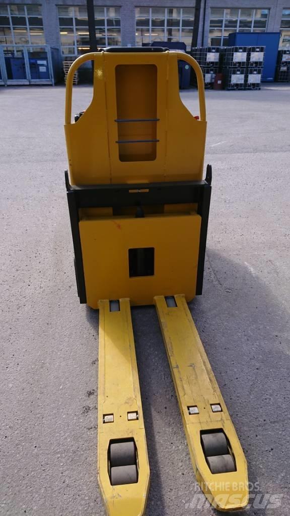 Yale MO20 Matalakeräilytrukit