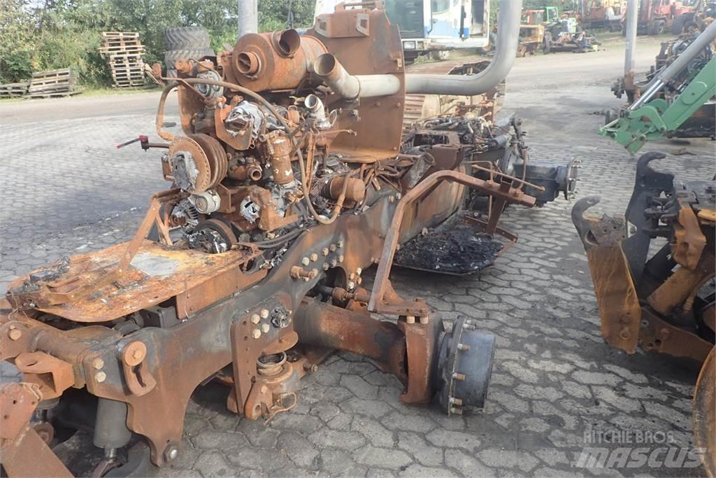 Valtra M130 Traktorit