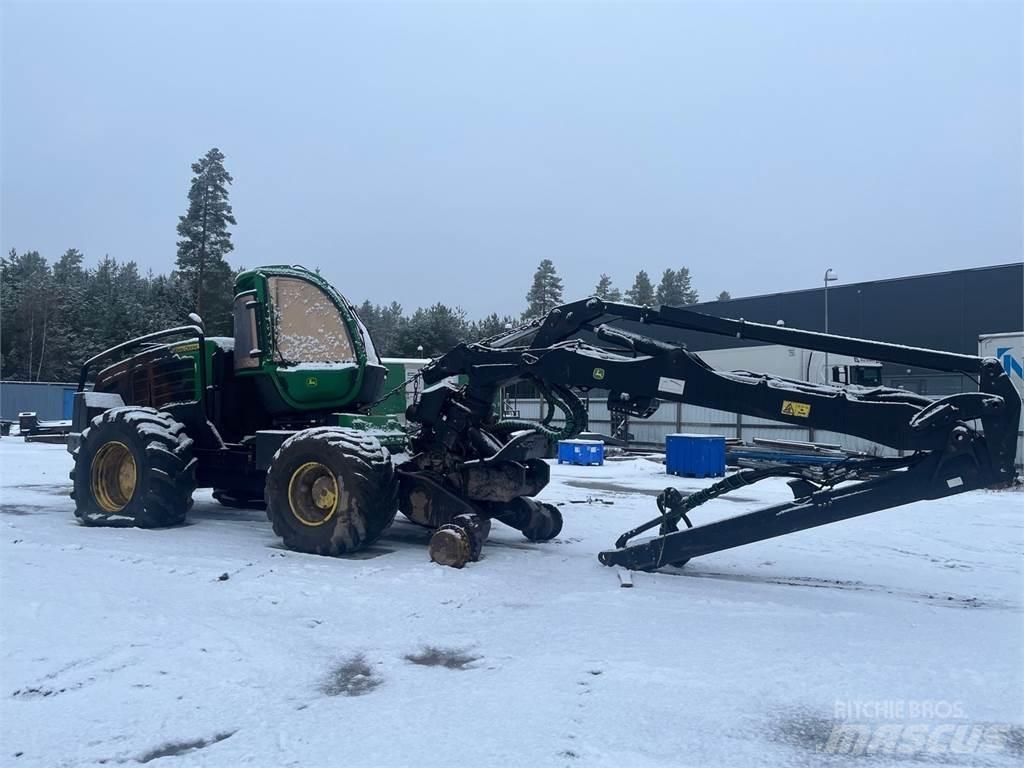 John Deere 1470G Harvesterit