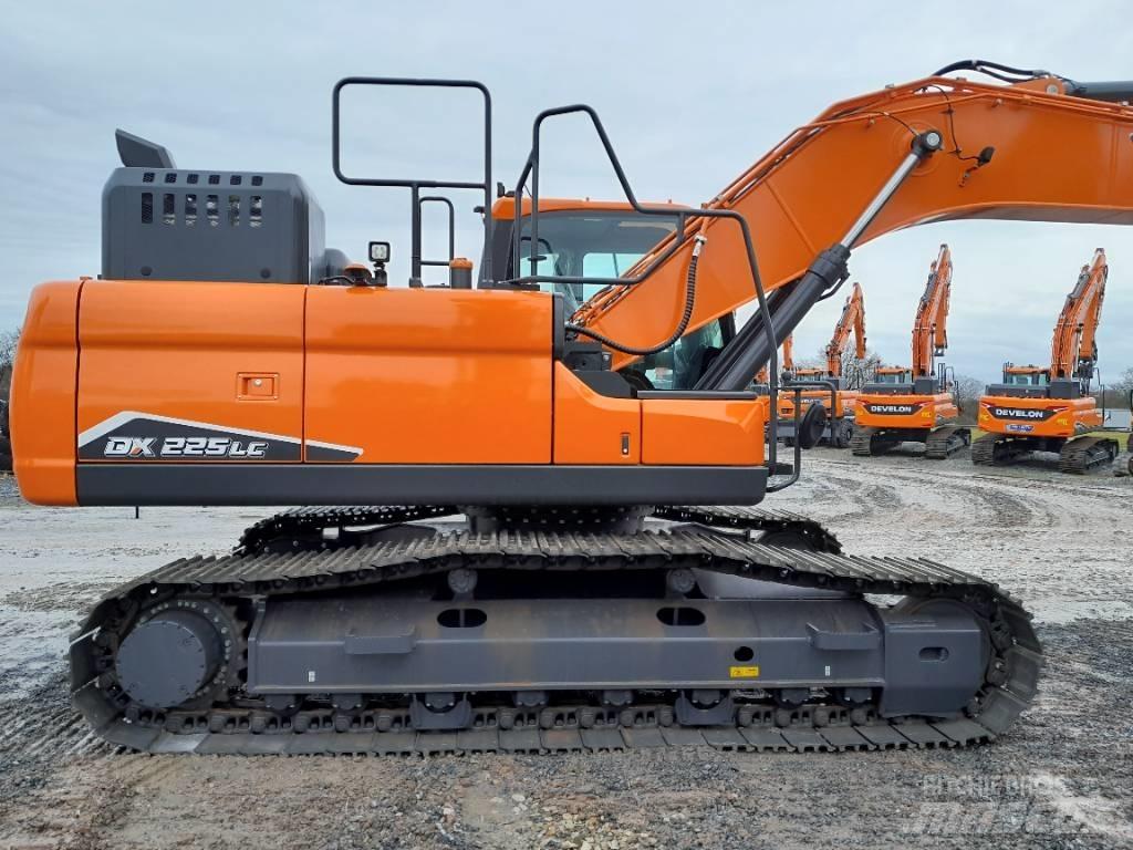 Develon DX 225 LC-7 Telakaivukoneet
