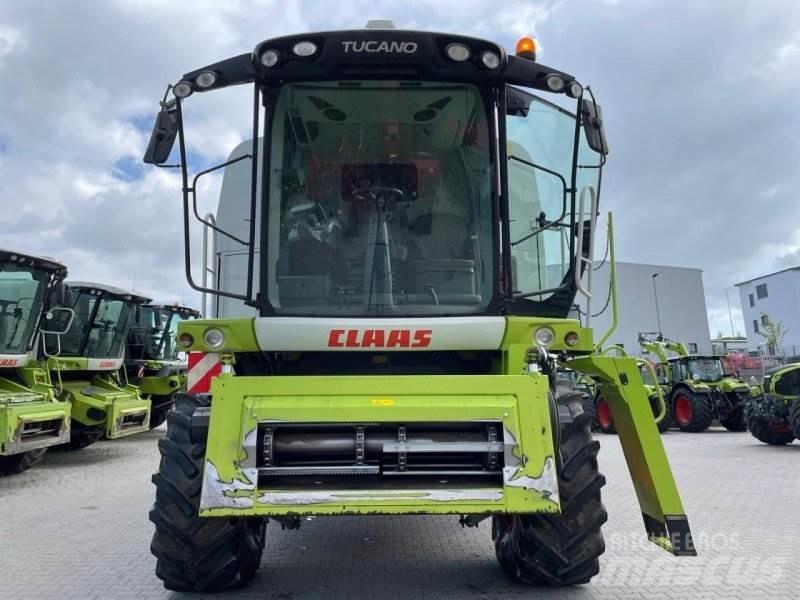 CLAAS Tucano 450 Leikkuupuimurit