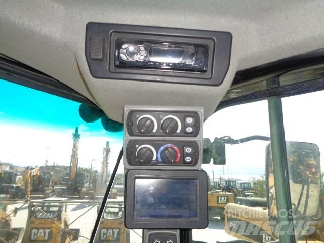 CAT 950M Pyöräkuormaajat