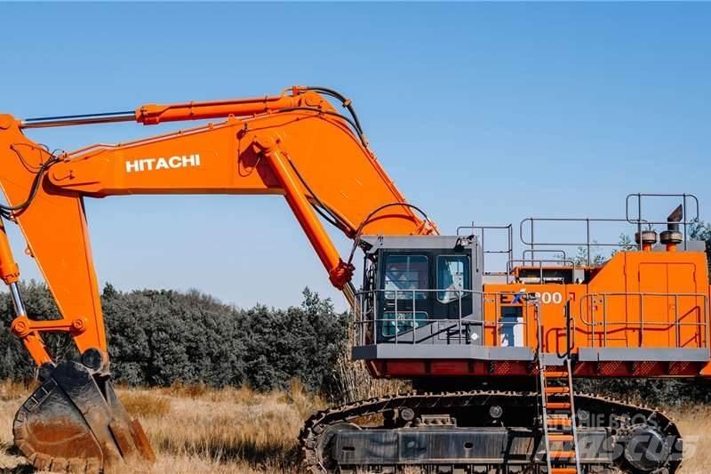 Hitachi EX1200 Minikaivukoneet < 7t