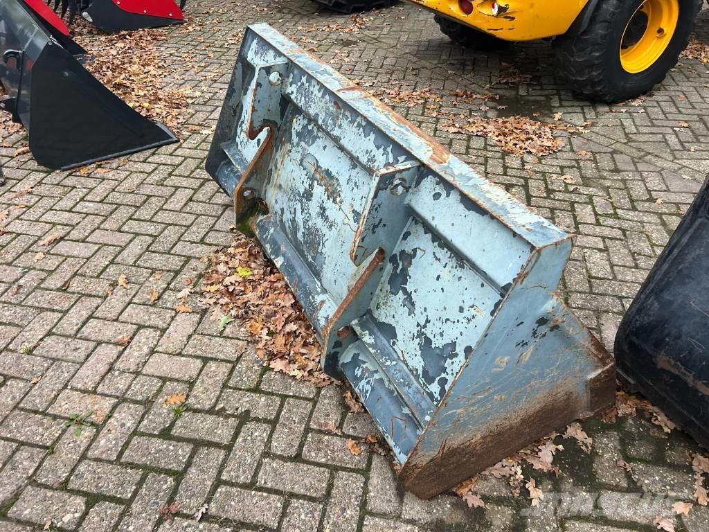 Kramer 318 Pyöräkuormaajat