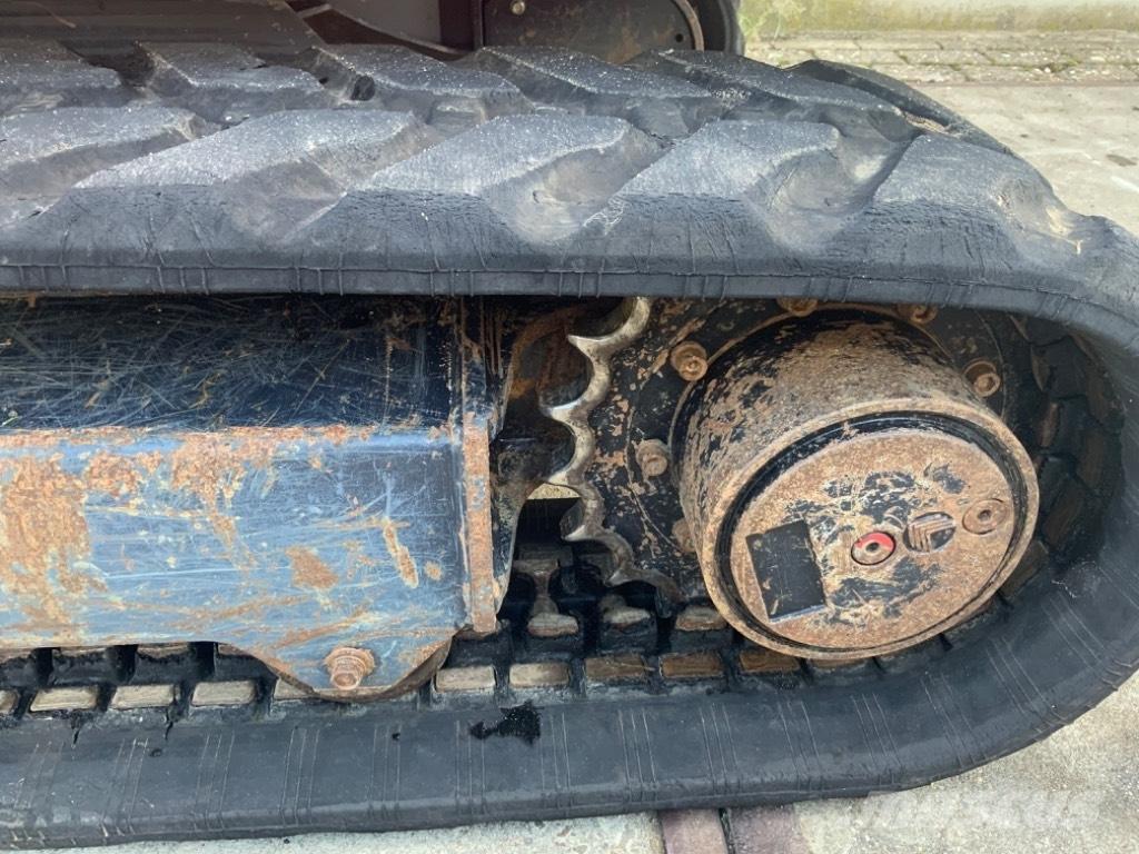 Kubota KX 030-4 Minikaivukoneet < 7t