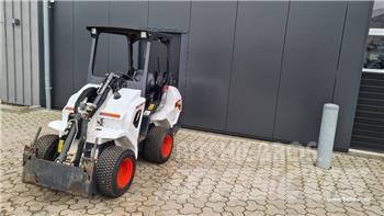 Bobcat L 28 Pienkuormaajat