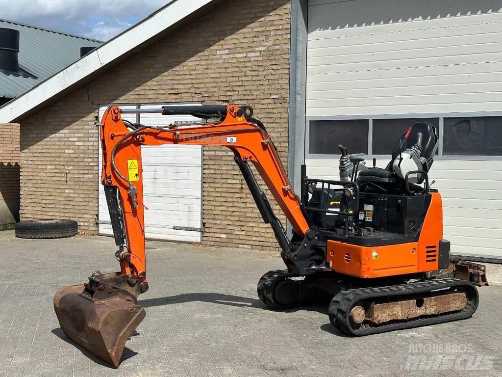 Hitachi ZX19U-6 YR Minikaivukoneet < 7t