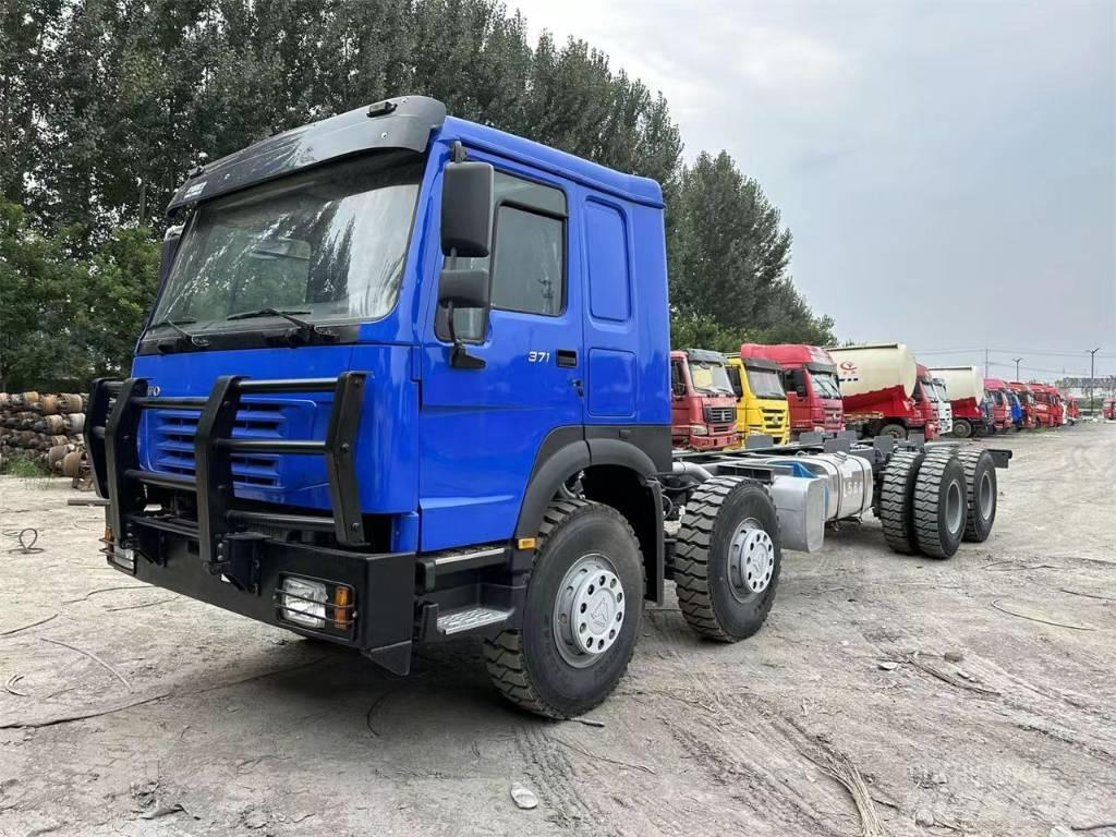 Howo 371 8x4 Sora- ja kippiautot