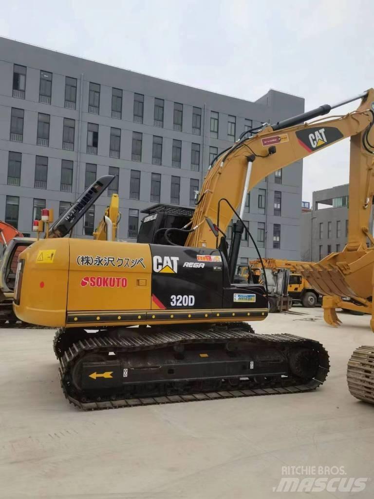 CAT 320 D Telakaivukoneet
