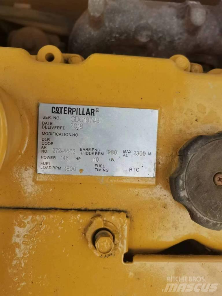 CAT 320 D Telakaivukoneet