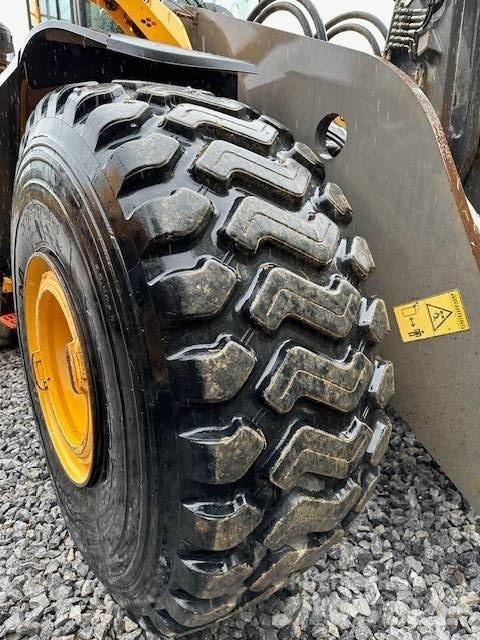 Volvo L 220 H Pyöräkuormaajat