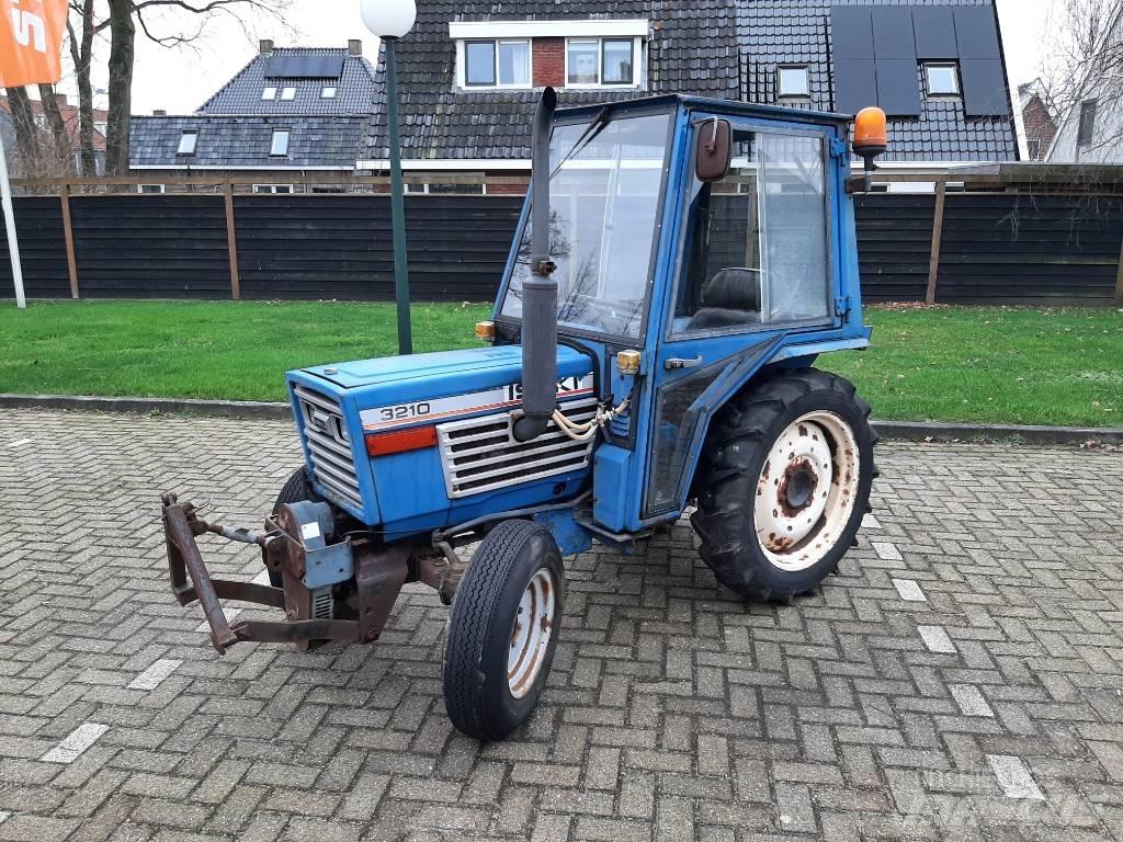 Iseki 3210 Traktorit