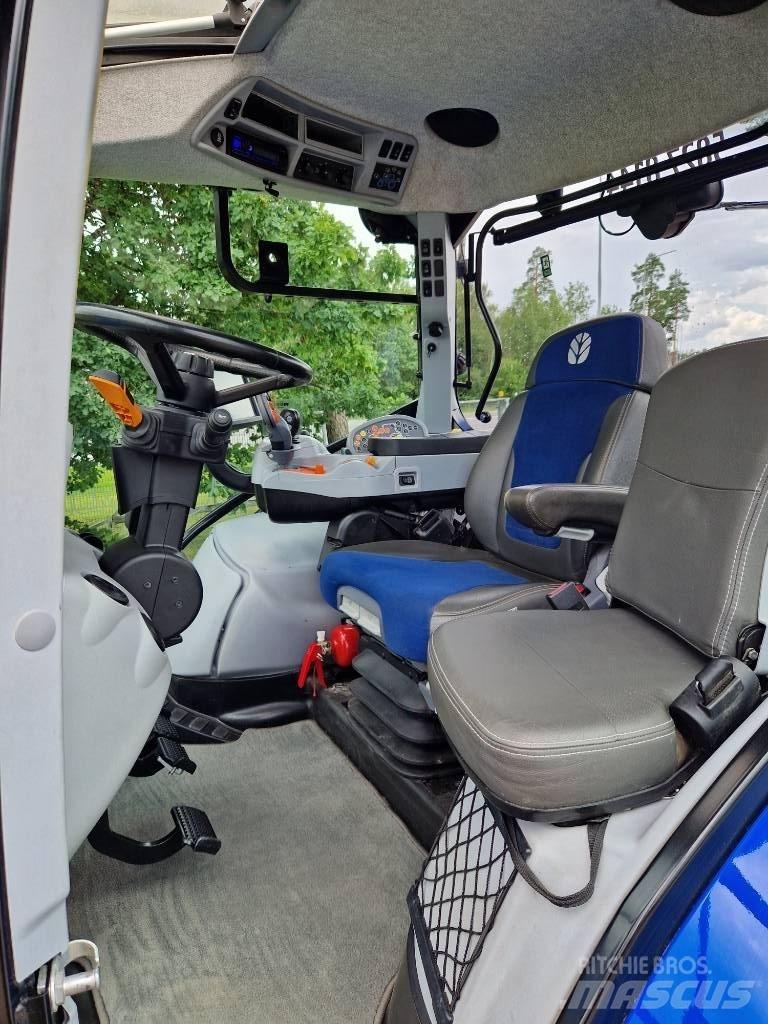 New Holland T 7.245 Traktorit