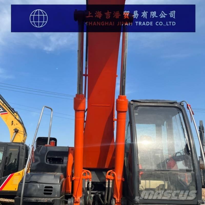 Hitachi ZX 240 Telakaivukoneet