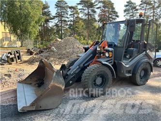 Hitachi ZW 75 Pyöräkuormaajat