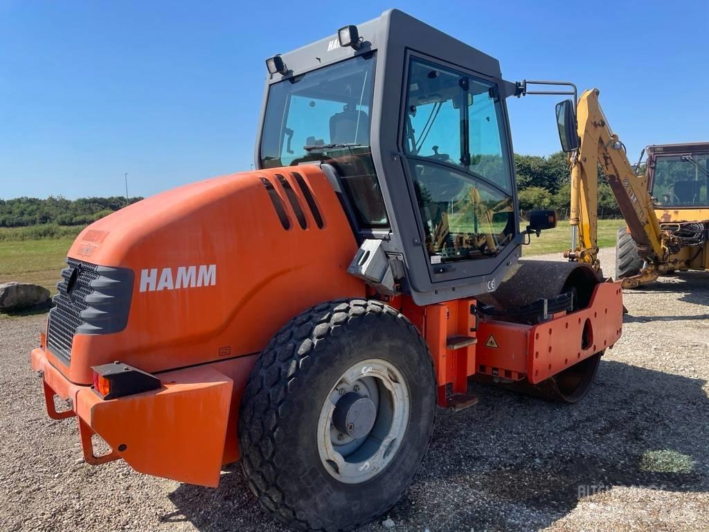 Hamm 3307 VIO Yksivalssijyrät